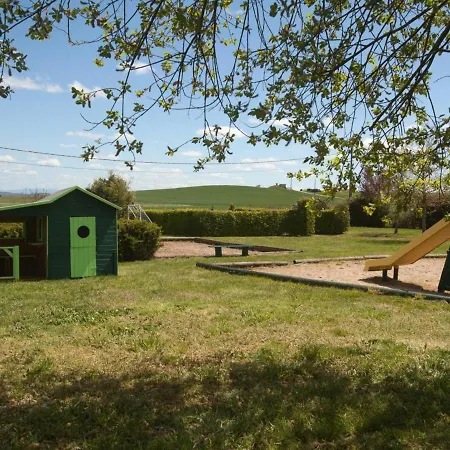Chouvigny, 3 Pièces, 5 Personnes - Fr-1-489-350 *