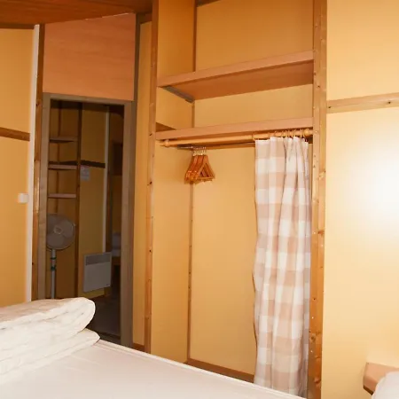 Hébergement de vacances Chouvigny, 3 Pièces, 5 Personnes - Fr-1-489-350 *